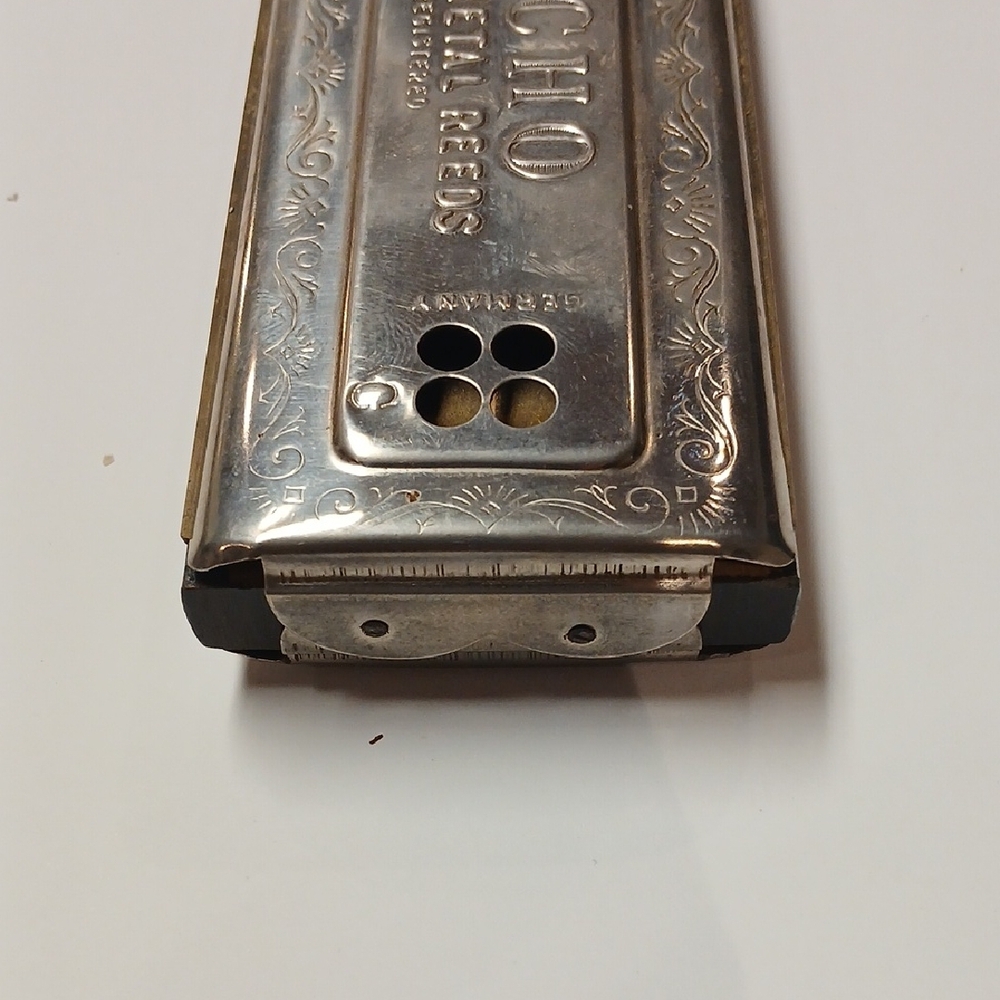 The Echo M. Hohner Harmonika in Silver with Box - Picture 7 of 8